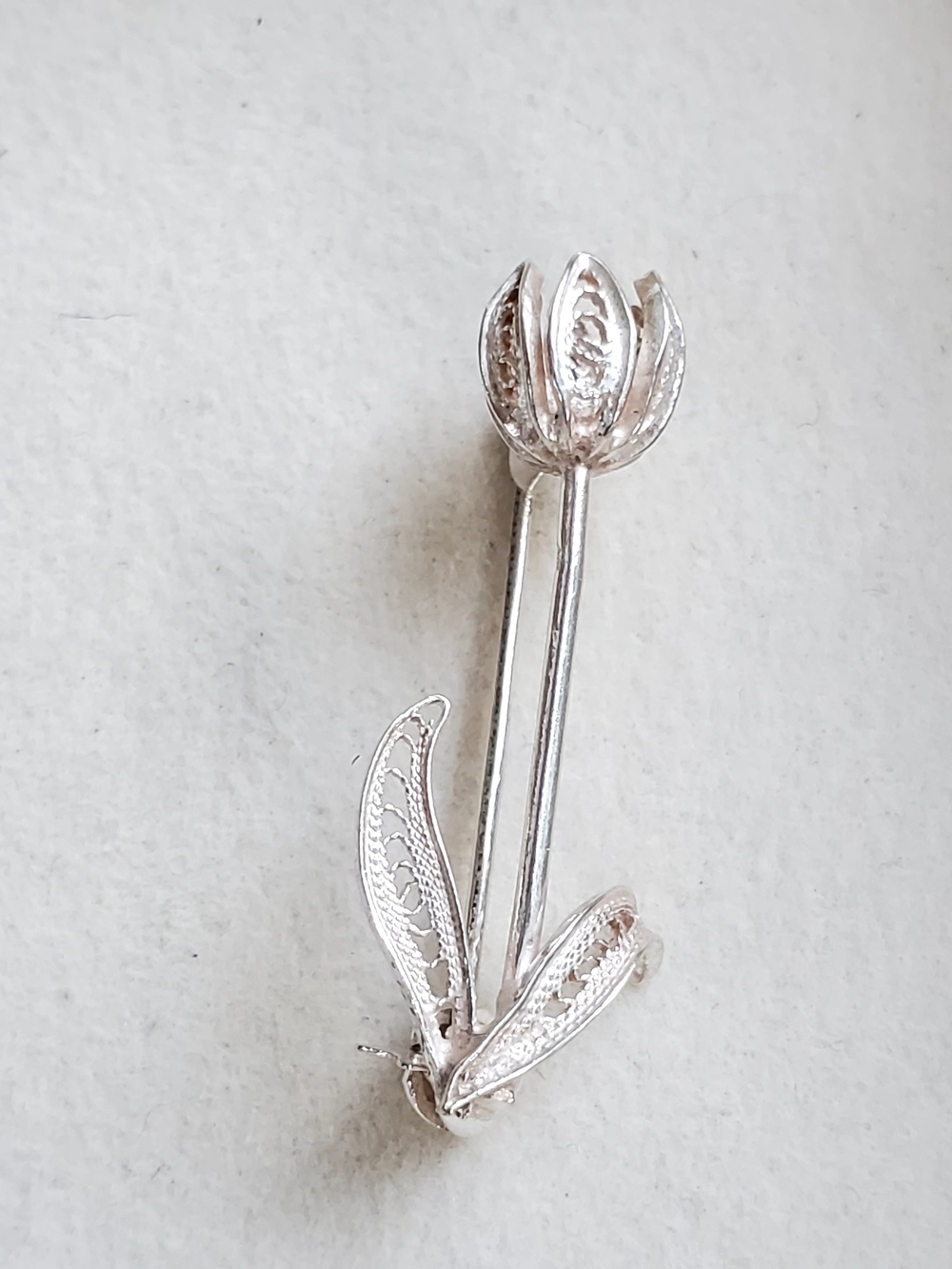835 Silver Vintage Tulip Brooch β’ Floral Filigree Pin